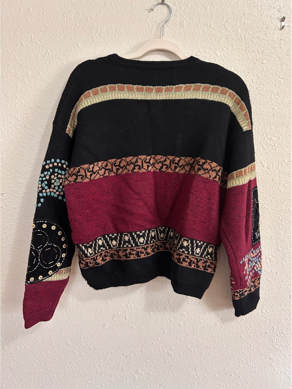 Carole Little black and burgundy patterned pullover sweater size M